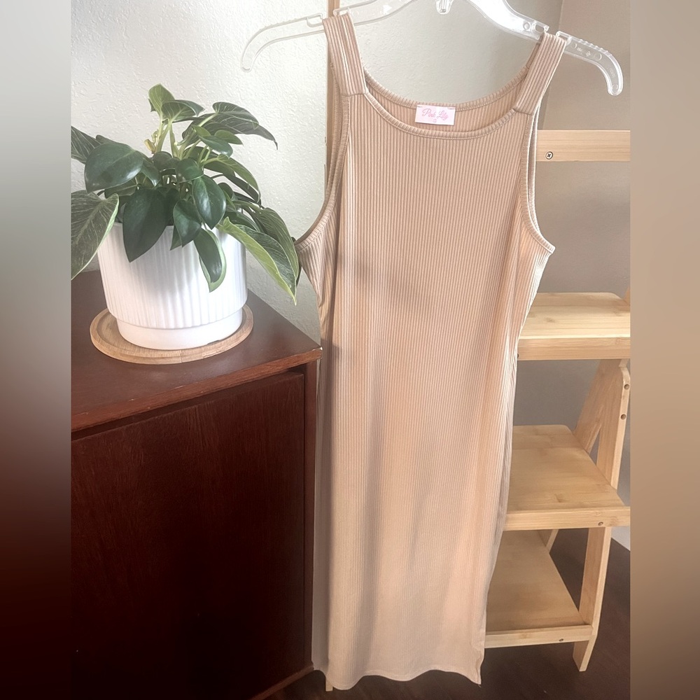 Pink lily cream dress!